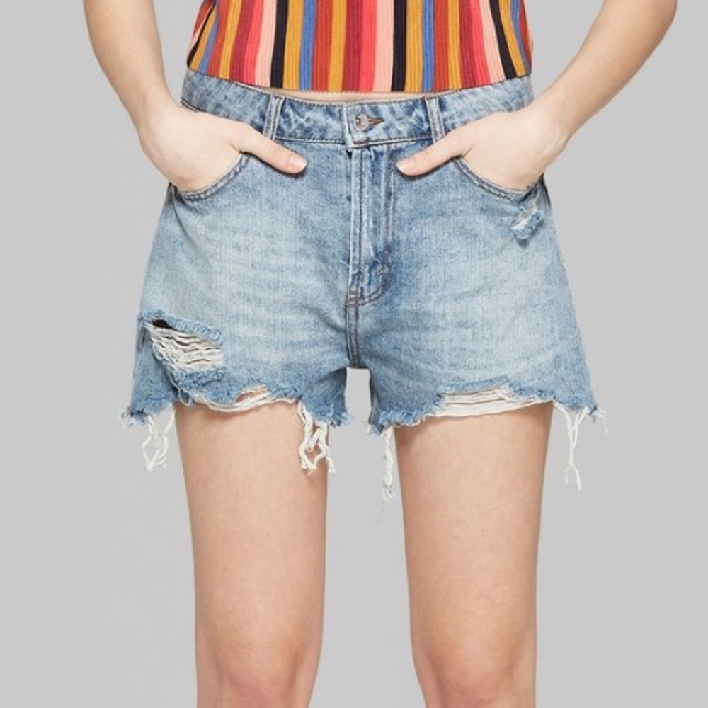 Women’s High-Rise Mom Short Size 10